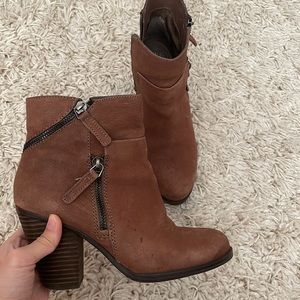 vince camuto brown heeled boots
